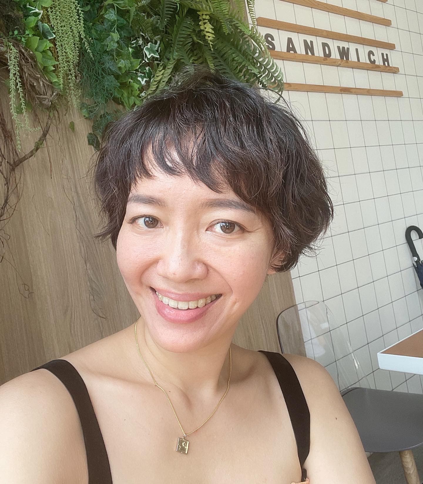 李羽娜