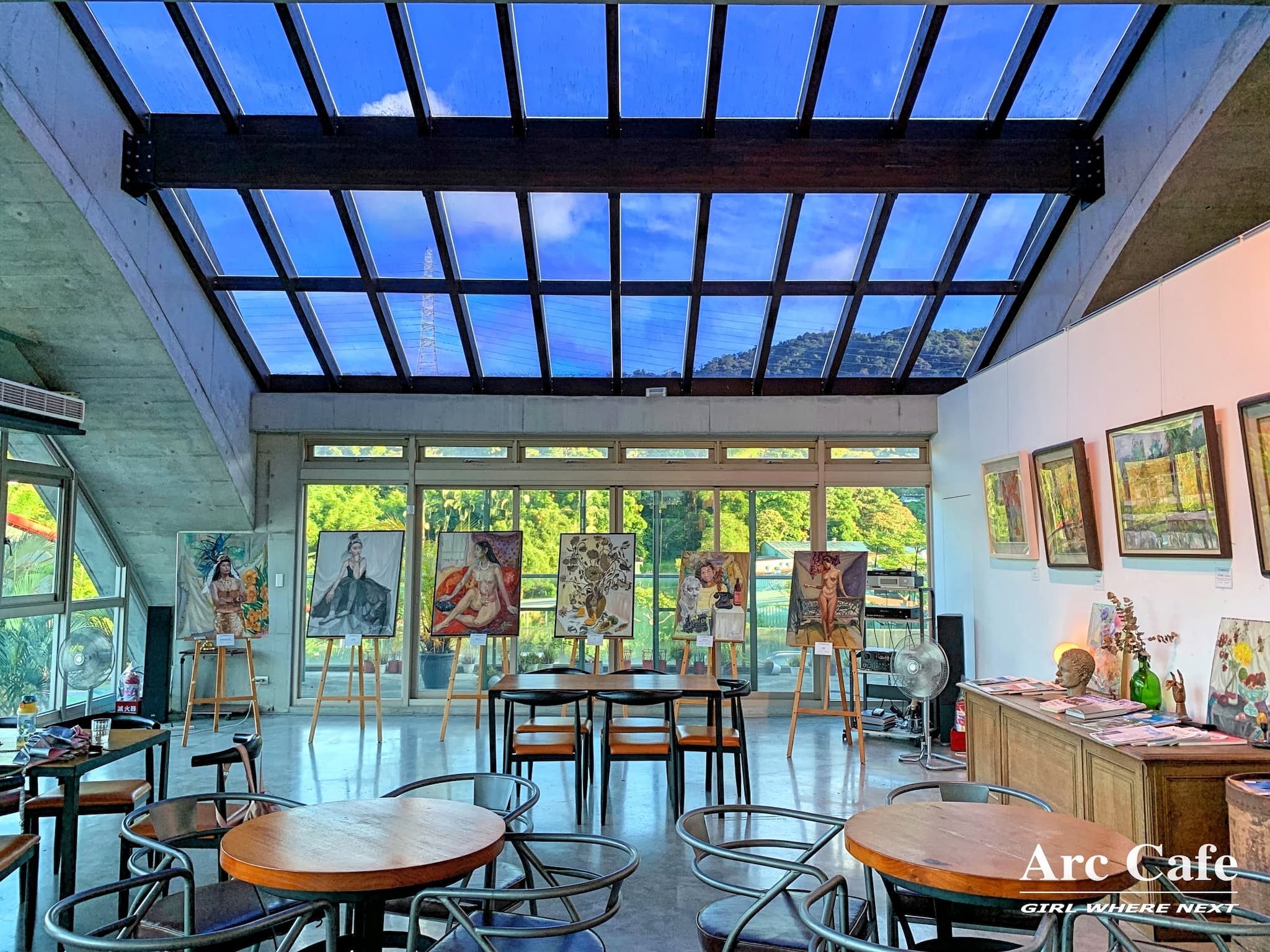 Arc cafe 9