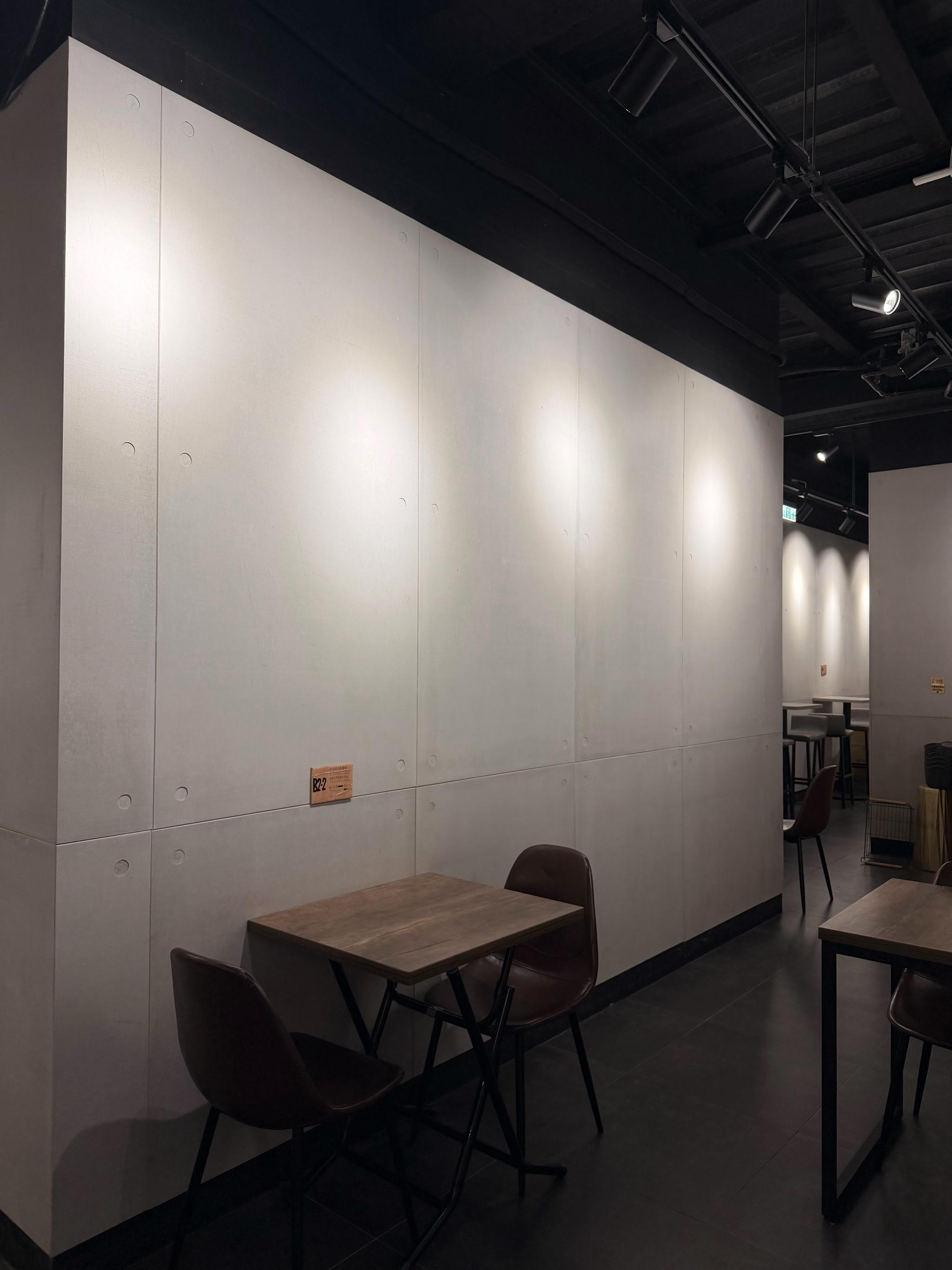 J&J CAFE 9