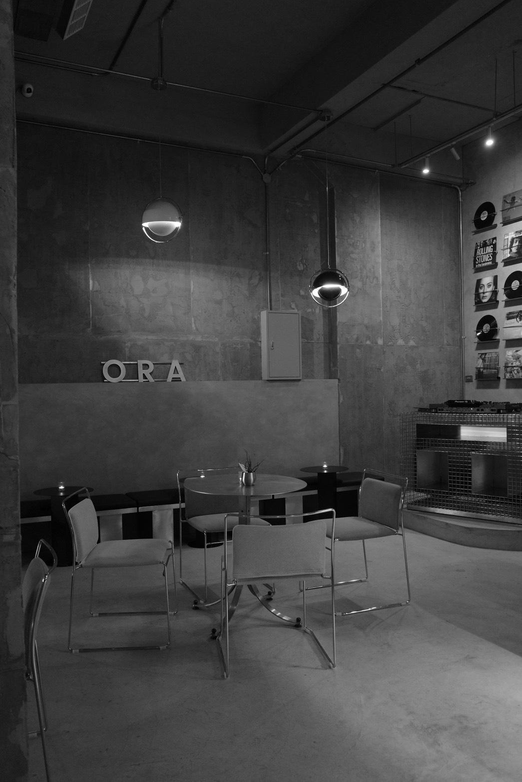 ORA studio 12