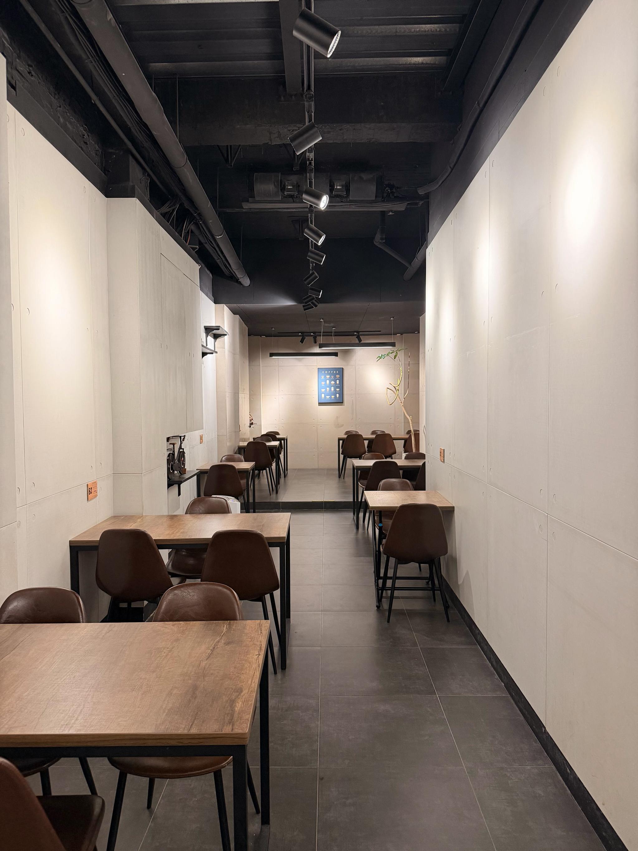 J&J CAFE 4