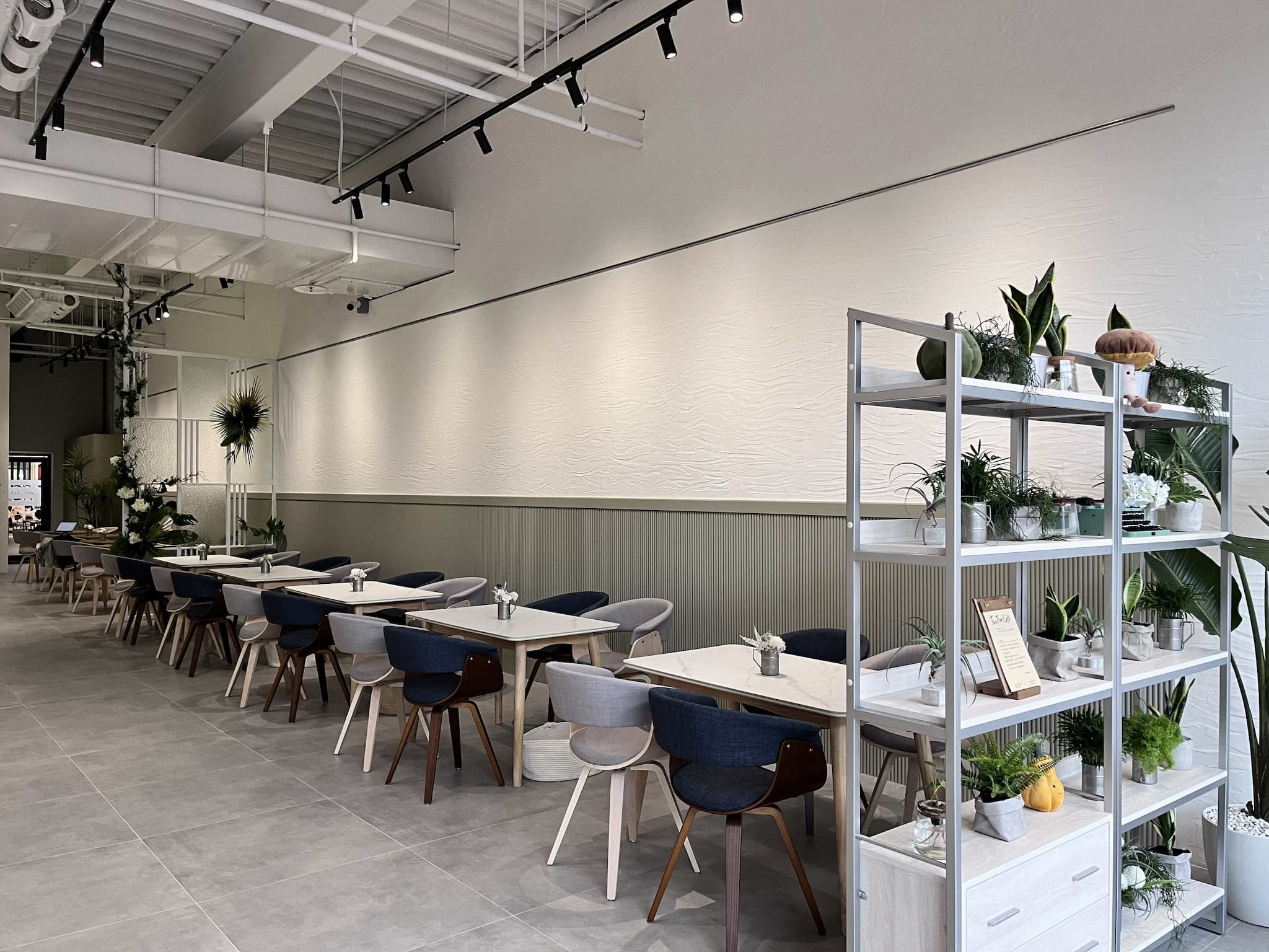 Two Five Café 1