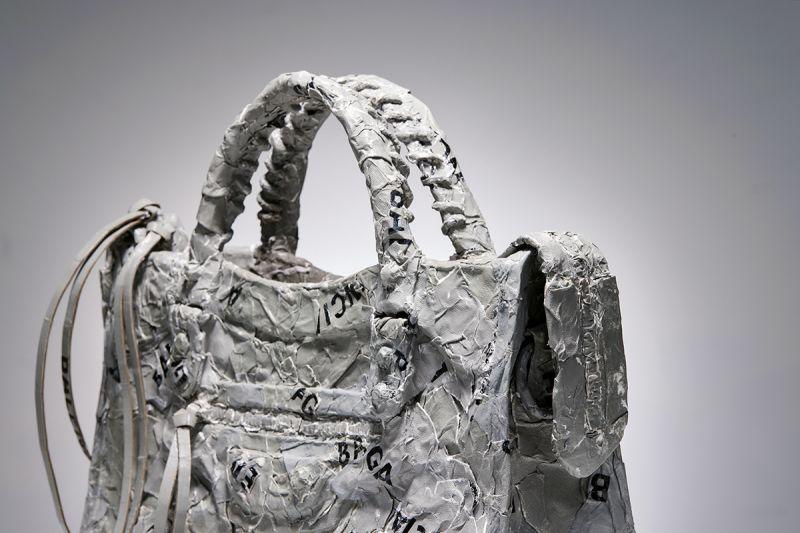 CHiNGLiSH Brands - Balenciaga City 3