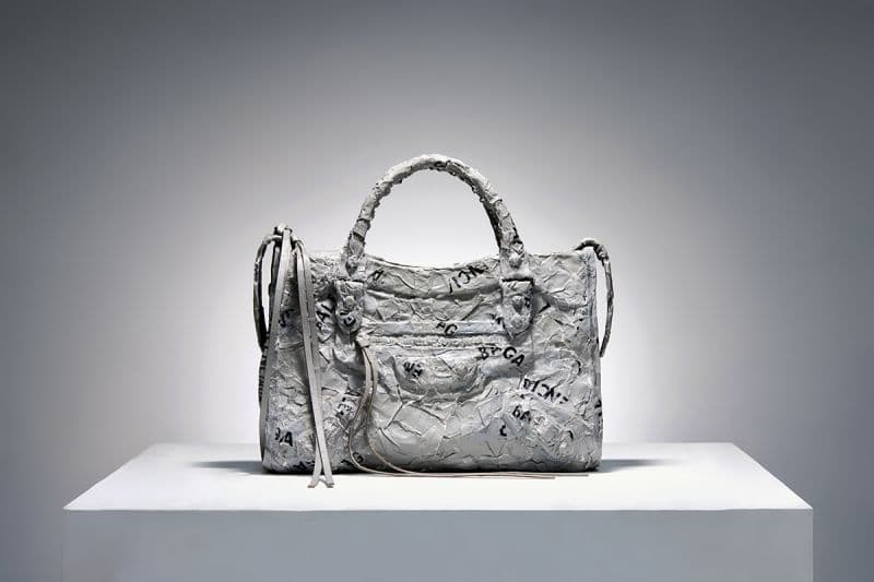 CHiNGLiSH Brands - Balenciaga City