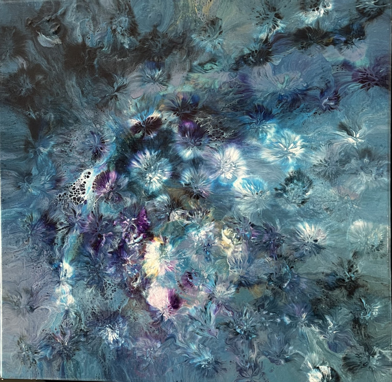 flower in the Midnight Mist 午夜霧中花